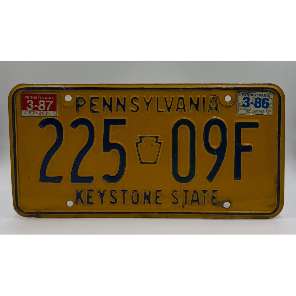Vintage Pennsylvania License Plate 225-09F Keystone State Yellow Blue 1986 1987